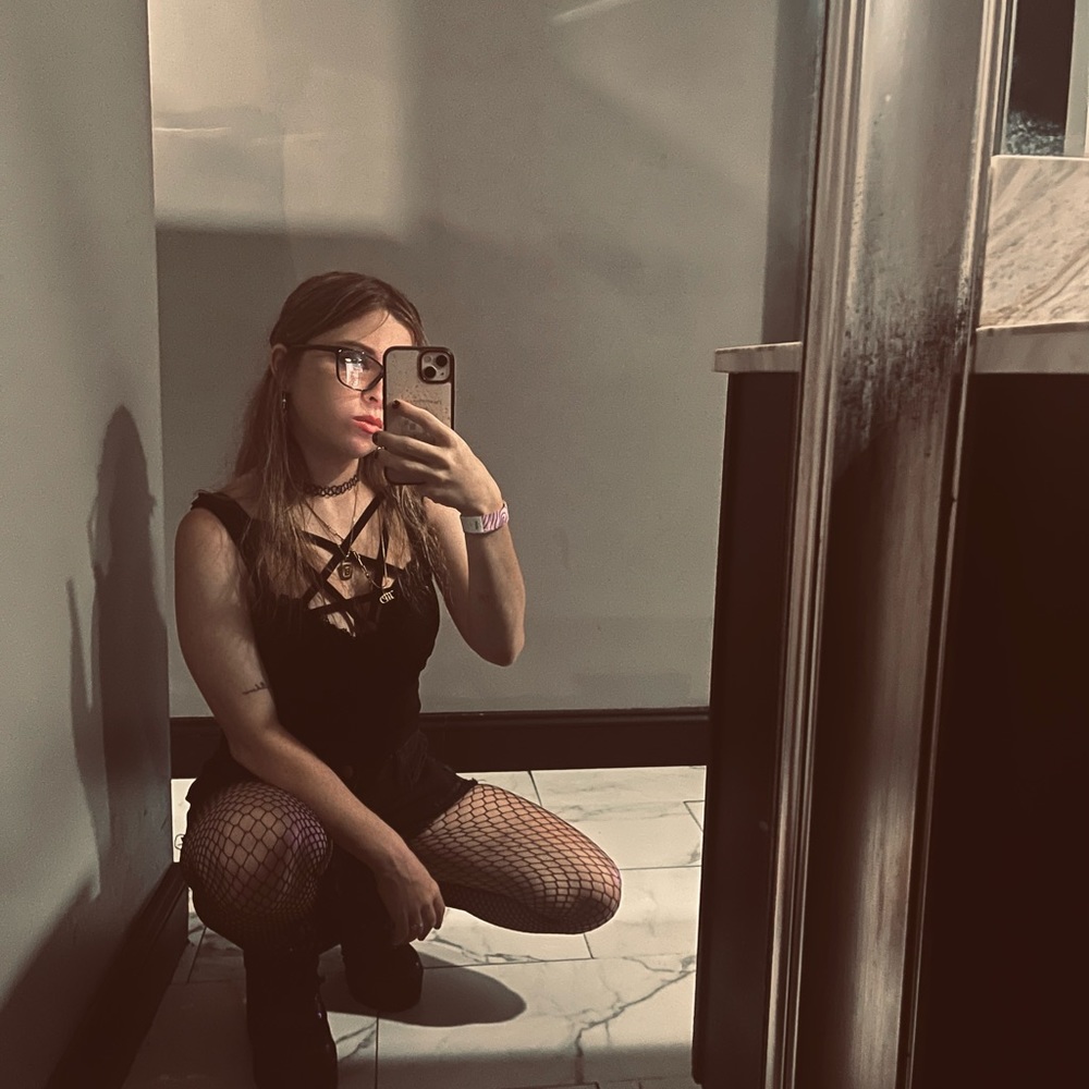 Meet your Posher, Sierra